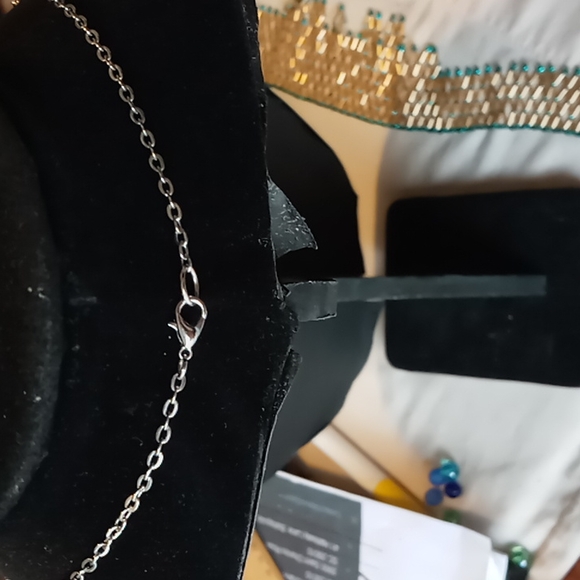 Necklace - Picture 3 of 5